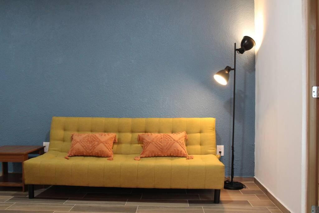 Departamento Amueblado En Zapopan Cerca De Expo Gdl, Iteso Y Uvm Apartman Guadalajara Kültér fotó